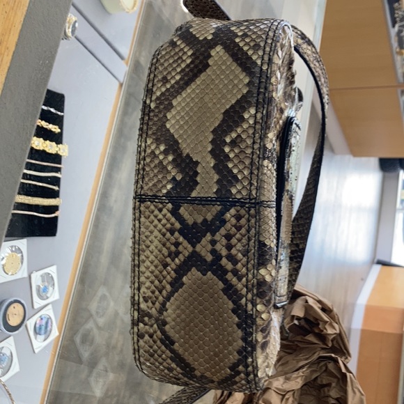 Rare python runway Fendi bag - Picture 5 of 17